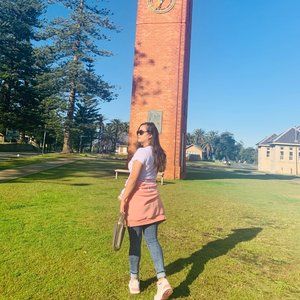 Meet your Posher, Sara